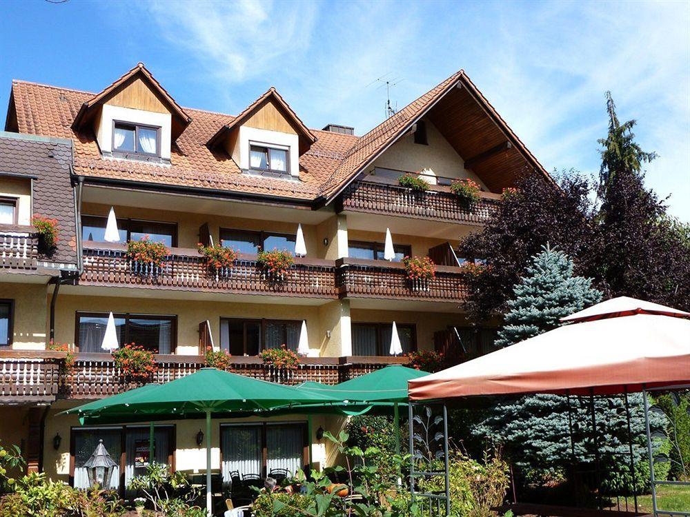 Ringhotel Garni Pflug 오버키르히 외부 사진