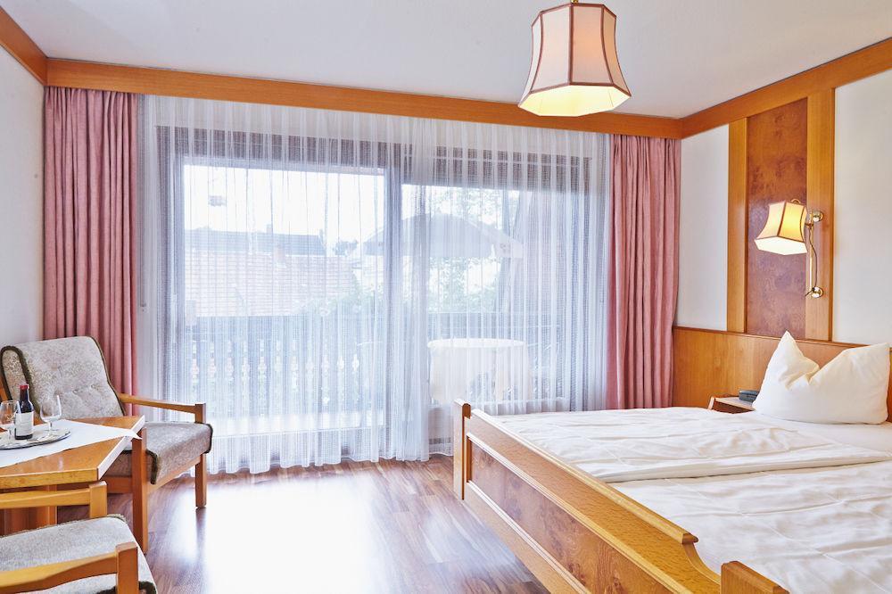 Ringhotel Garni Pflug 오버키르히 외부 사진