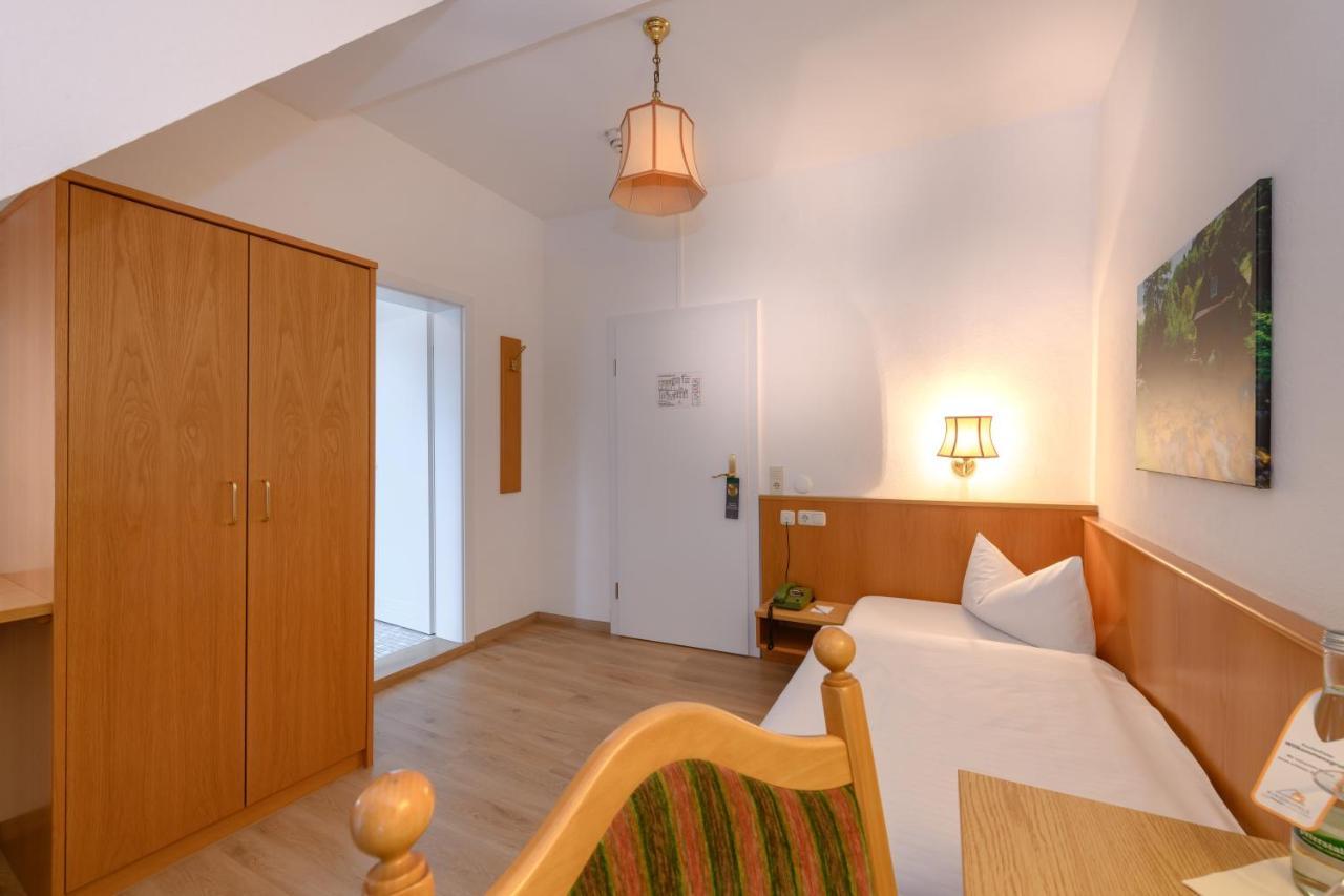 Ringhotel Garni Pflug 오버키르히 외부 사진