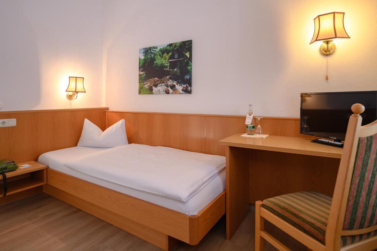 Ringhotel Garni Pflug 오버키르히 외부 사진