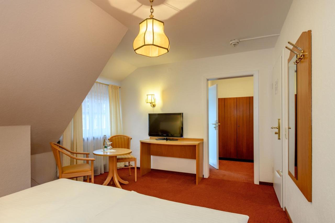 Ringhotel Garni Pflug 오버키르히 외부 사진